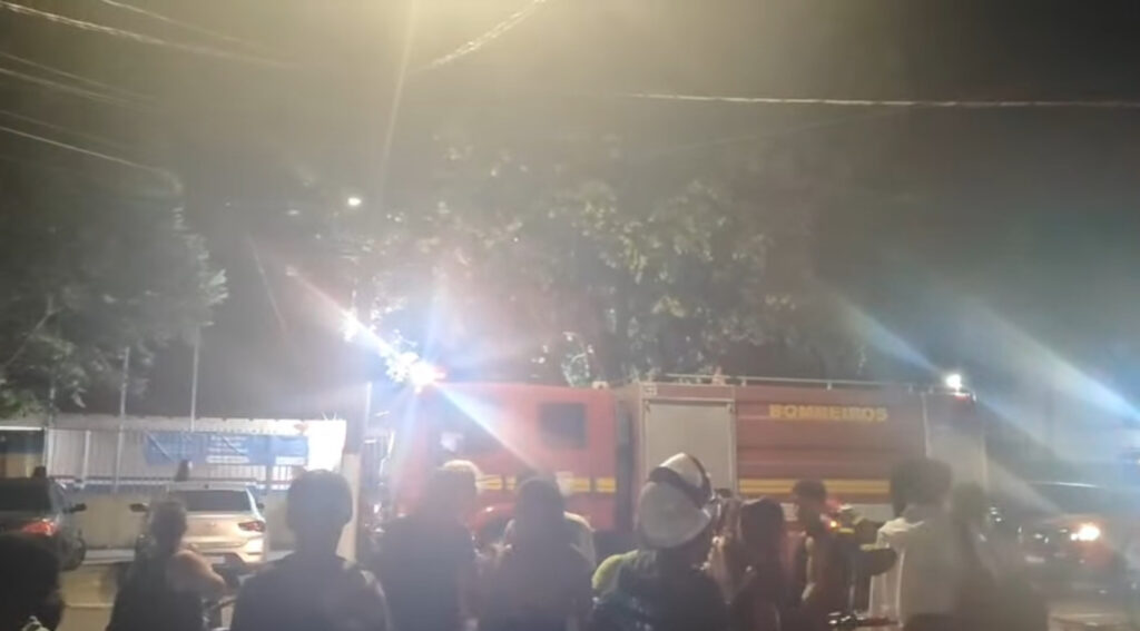 📢 URGENTE | INCÊNDIO EM ESCOLA DE ICOARACI