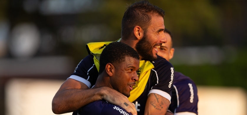 Remo brilha fora de casa e garante acesso com uma das melhores campanhas visitantes da Série B 2025