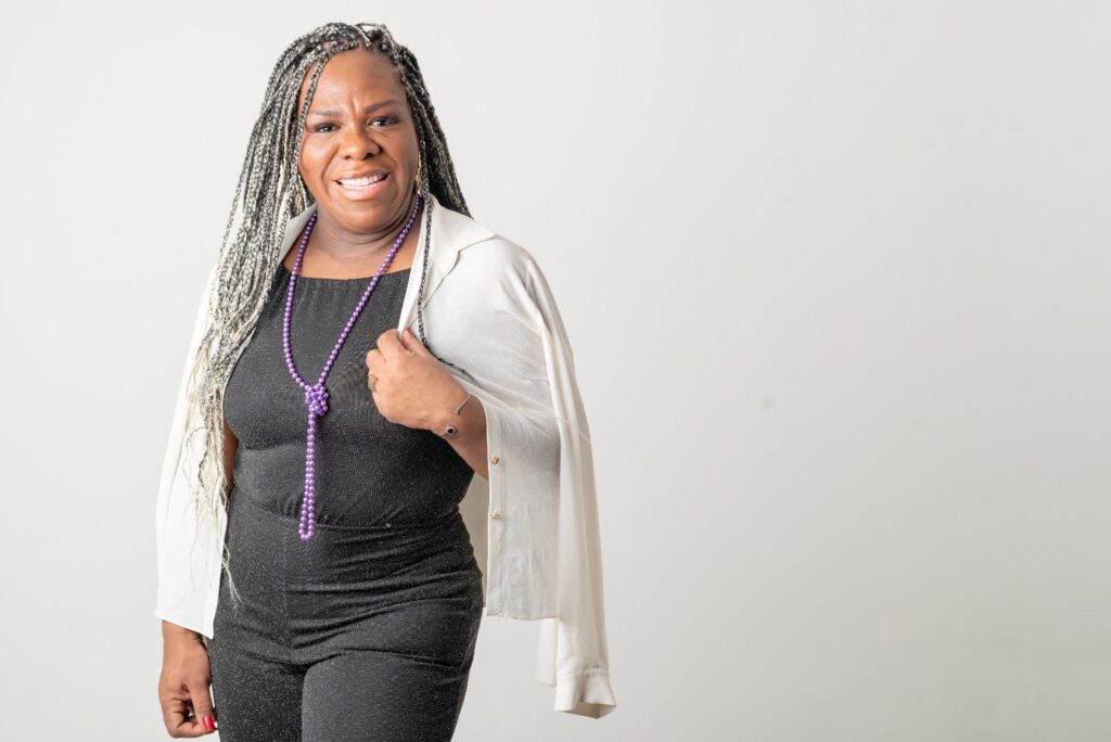 Mariza Black fará o show da virada na Orla do Maçarico