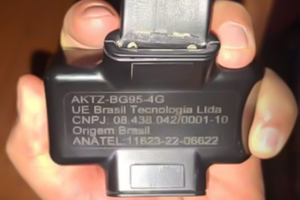 Tornozeleira ligada a Silvinei Vasques é encontrada em banheiro de rodoviária no Paraguai