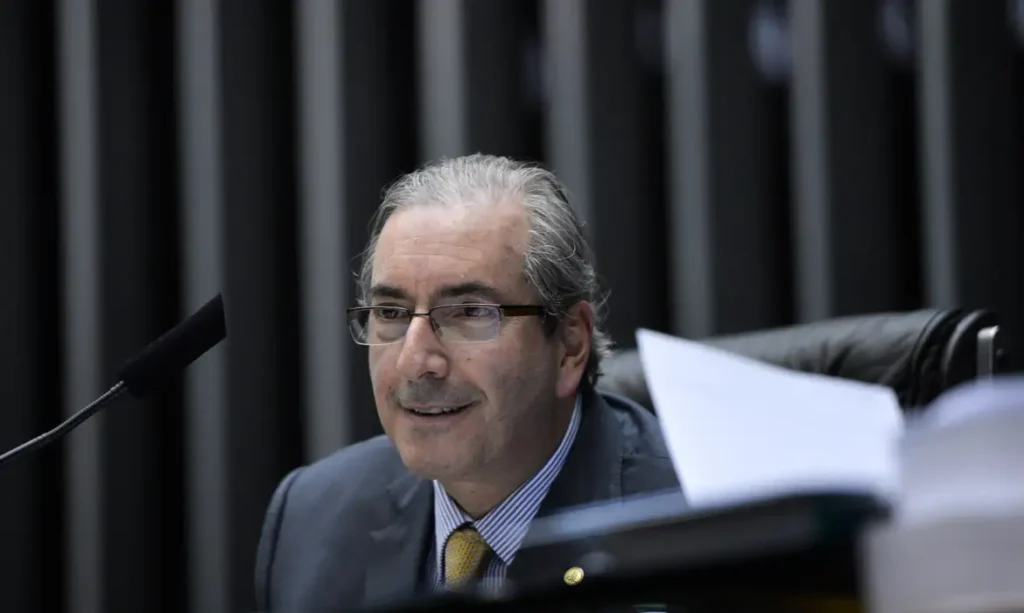 STF bloqueia R$ 6 milhões de Eduardo Cunha por indicação de emendas