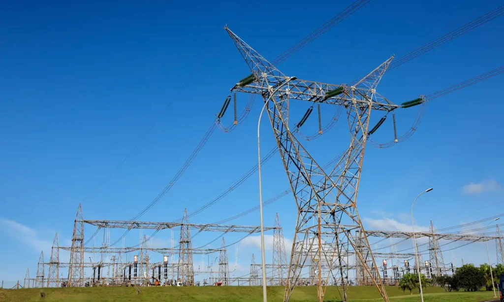 Comitê antecipa geração de energia para evitar impactos do El Niño
