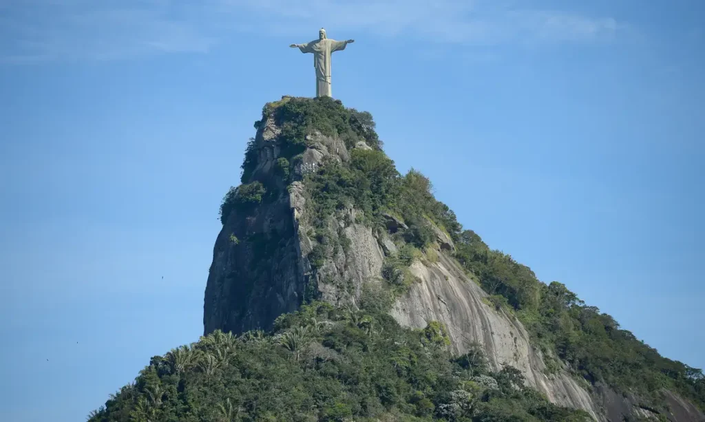 Cristo Redentor terá novas escadas e elevadores de acesso